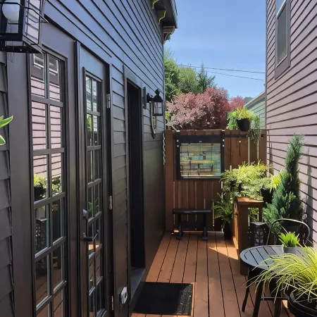 Tiny House Near Downtown Astoria