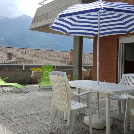 The birch tree, comfortable apartment wifi and parking free