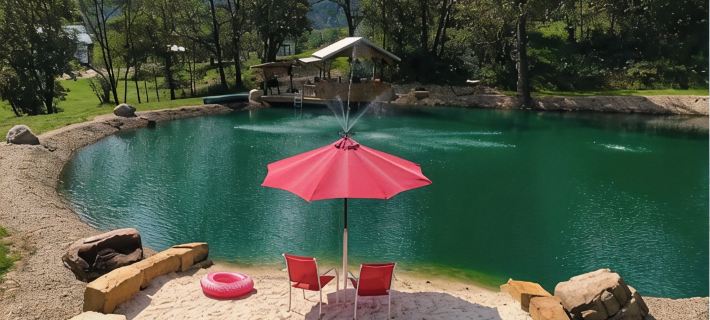 Cabin and Private Basketball Gym, Hocking Hills Ξενοδοχεία στην πόλη Hocking County