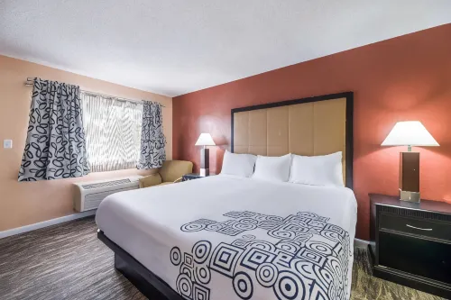 Rodeway Inn Modesto Near Downtown - 2 estrellas