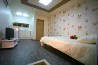 Yangsan Ma Maison Pension - 2-Star