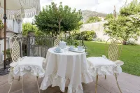 Relais Palazzo Cacace - Pensions