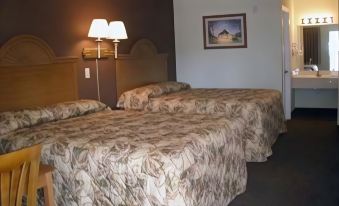 Econo Lodge Inn & Suites