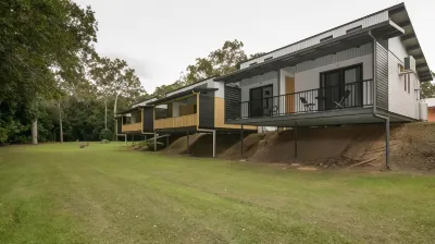 Speewah Country Tavern Hotels near Kuranda