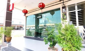 LIM Mini Hotel
