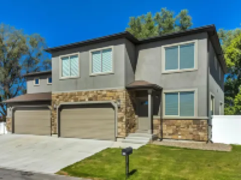 スペーシャス & ニュー ゲストハウス イン オレム - プロボ オレムのホテル