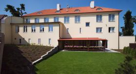 Dolce Villa