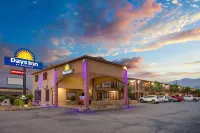 Days Inn by Wyndham Alamogordo/White Sands Hotels near Speedway