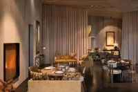 Kinloch Manor & Villas Hotels in Kinloch