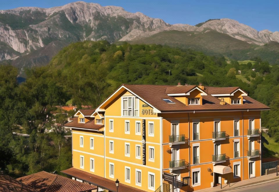 hotel overview picture