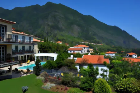 Estalagem do Vale Отели в г. Lombo Do Moleiro