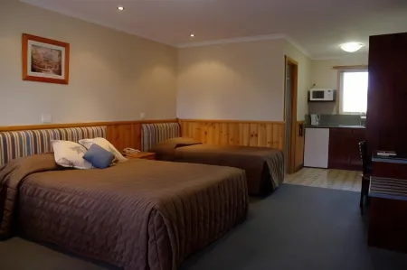 Kentish Hills Retreat