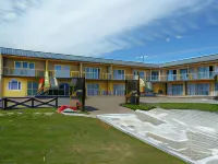 Monarch Motel