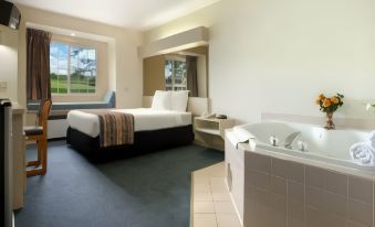 Microtel Inn & Suites by Wyndham Madison East