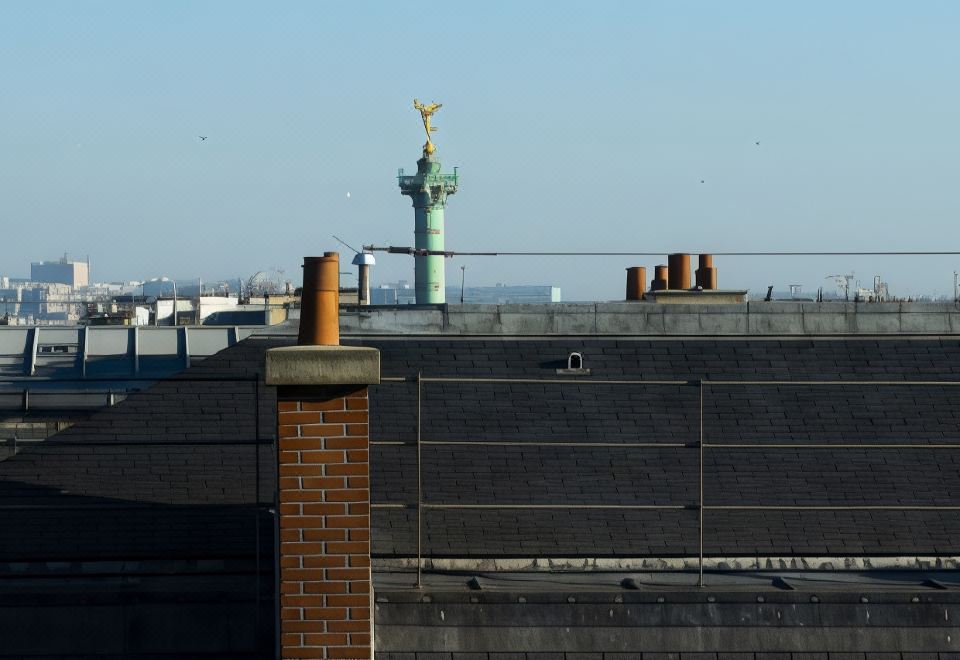 4. 더 피플 파리 ..