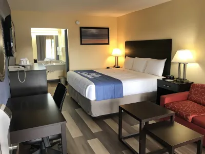 Days Inn by Wyndham Greensboro Airport