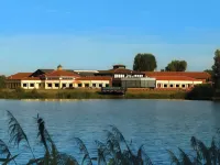 The Waterfront Hotel Spa & Golf Hotels in 