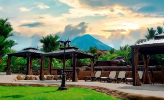 Volcano Lodge, Hotel & Thermal Experience