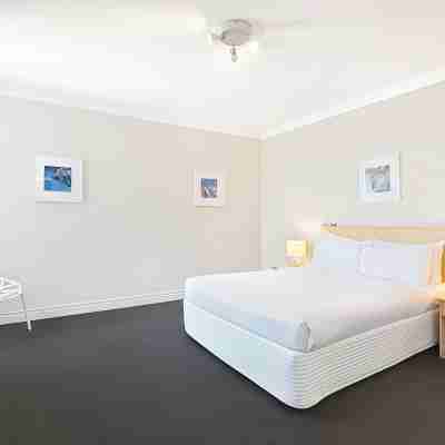 Sydney Airport Suites Rooms