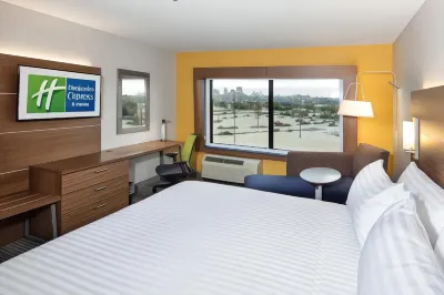 Holiday Inn Express & Suites East Peoria - Riverfront