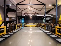 NingCui Business Hotel Hotel di Taichung