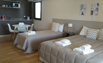 Apart Hotel Quijote by Dot Suites