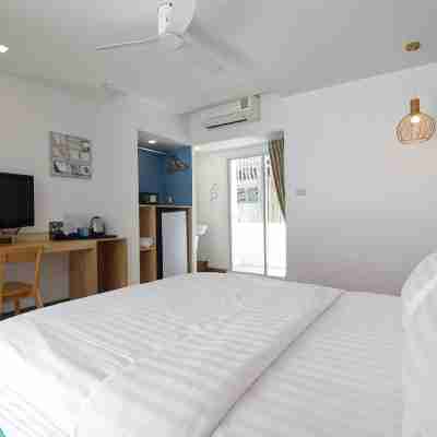 Tawaen Beach Resort Rooms