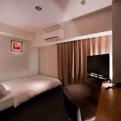 New Station Hotel Premiere Rooms