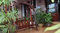 Champa Hotel