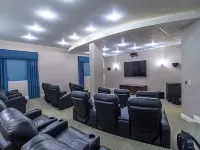 Tides Apt on Hollywood Beach