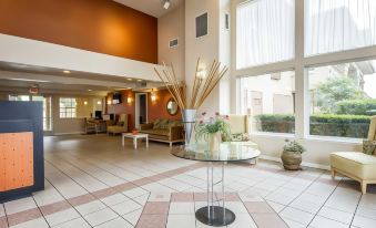 Quality Inn & Suites Lathrop