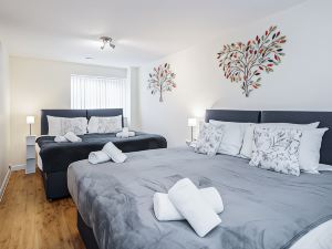 Mpl Apartments - Queens Broadway F3