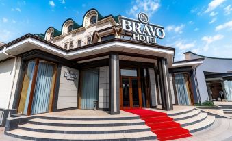 Bravo Hotel