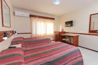 Hotel Suárez Campo BOM Hotels near Museu Da Fundacao Evangelica