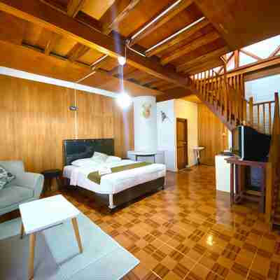 Shinta Corner Ranch and Resort Rooms