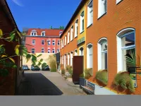 An der Porzellan-Manufaktur Pension Hotels in Klipphausen