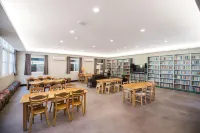Yushow Library Villa Hotels in Miaoli