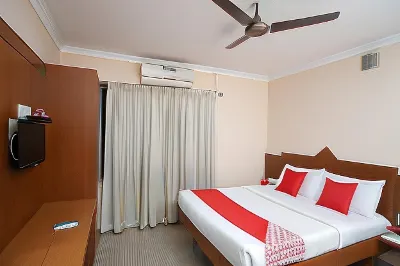 Silver Cloud Hotel Sholinganallur Hotels near Park, Karapakkam