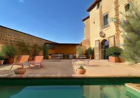 Castillo de Corvinos - Homestays