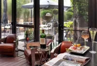 Le Boutique Hotel & Spa - breakfast