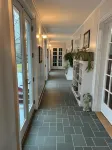 37 Oak Ridge House Hotels in Delmar Township