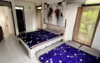 De Padi Villa Hotels near Masjid An Nur Cikereteg