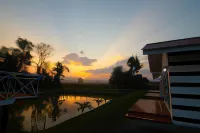 Baan Suan Mamuang Resort Hotels in Ban Thi