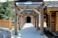 Hotel Chateau Blanc فنادق في La Thuile