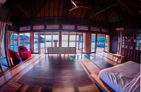 Grand Mega Diving Resort - Tengah Island