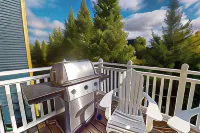 Snowbridge Hotels in Grey County