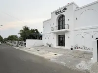 Riad de Alba by MHM Hotel dekat Pasar Sayangan