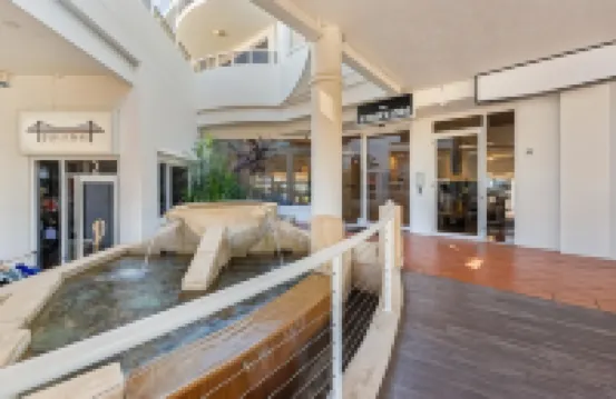 أكواريوس ريزورت