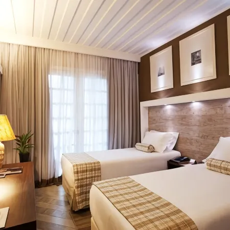 Casa Grande Hotel Resort & Spa Отели рядом с достопримечательностью «Пляж Энсеада»
