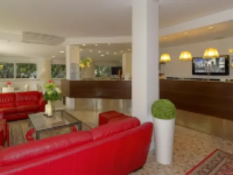 ホテル スカンジナビア マッサのホテル